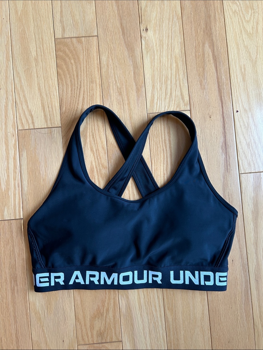 Under Armour Black Women’s Crossback Logo Band Sports Bra